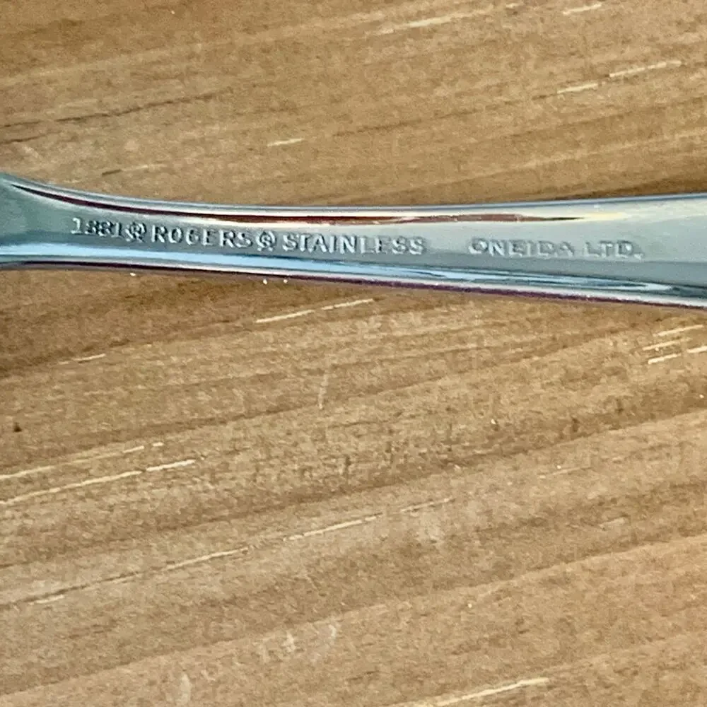 Oneida 1881 Rogers Stainless Steel Montina Indio Slotted Spoon Meat Fork Serving